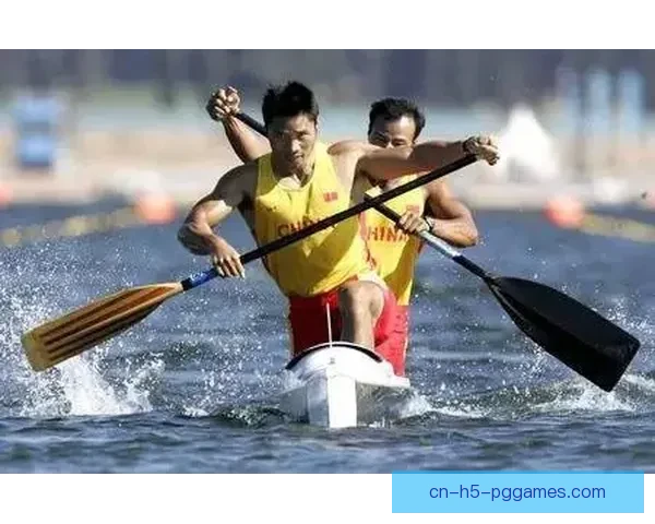 划破波浪，竞逐先机：皮划艇比赛全程揭秘